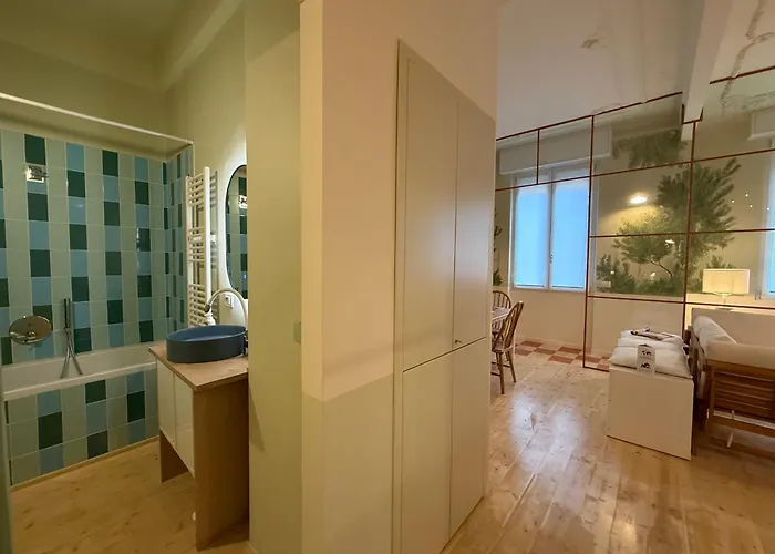 Apartment House Torre Melograno By World *